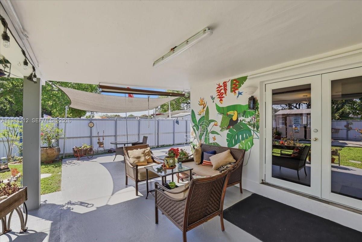 THE TROPICS AMD - Residential