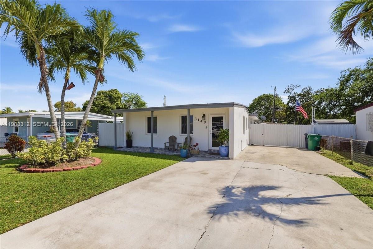 THE TROPICS AMD - Residential