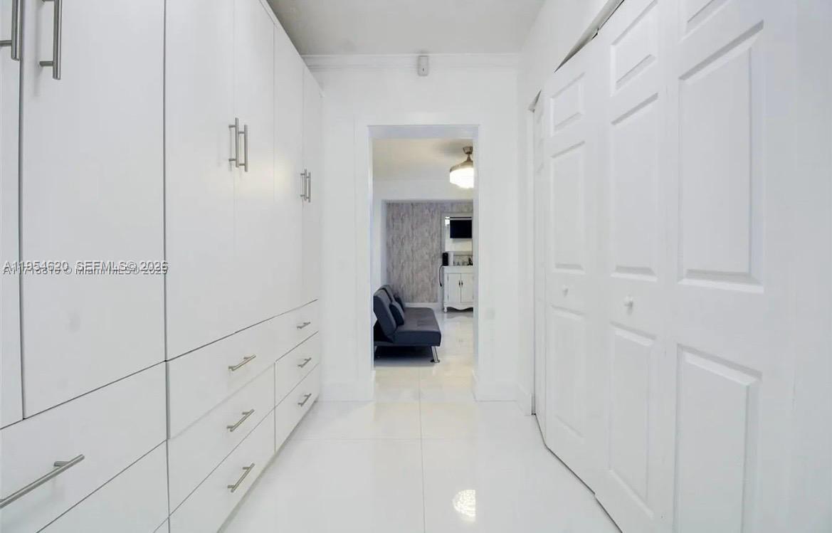 SUNSET HEIGHTS SOUTH - Residential