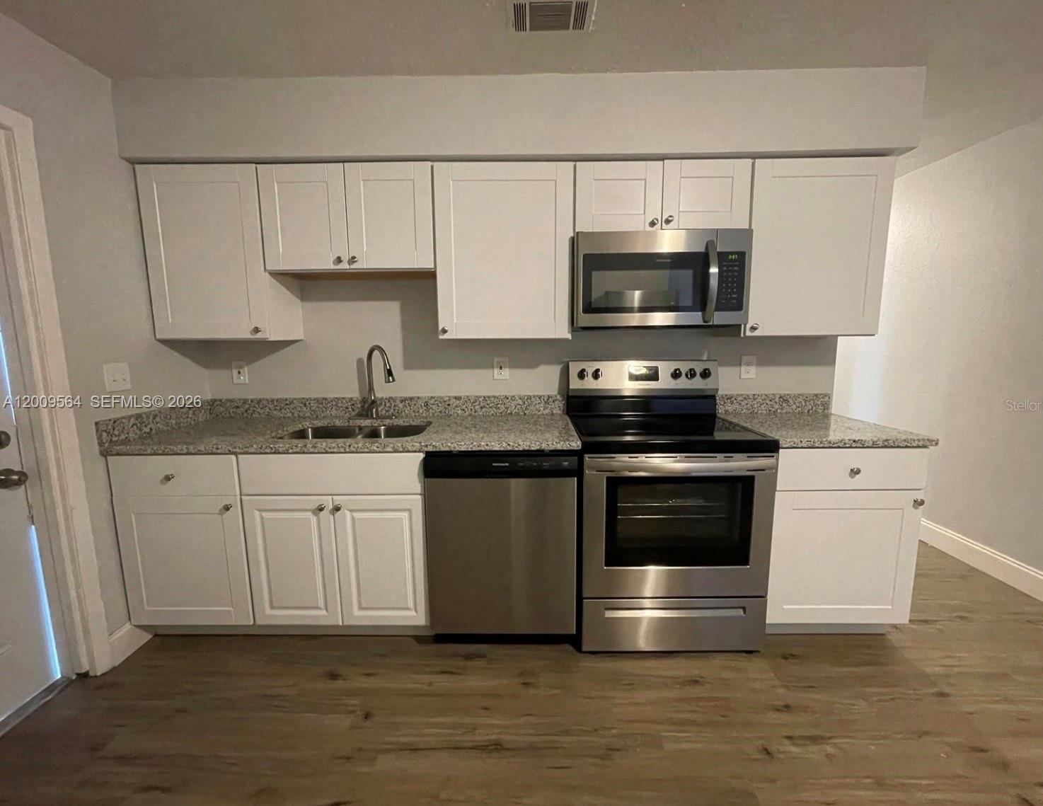 504 ROSLAND 504