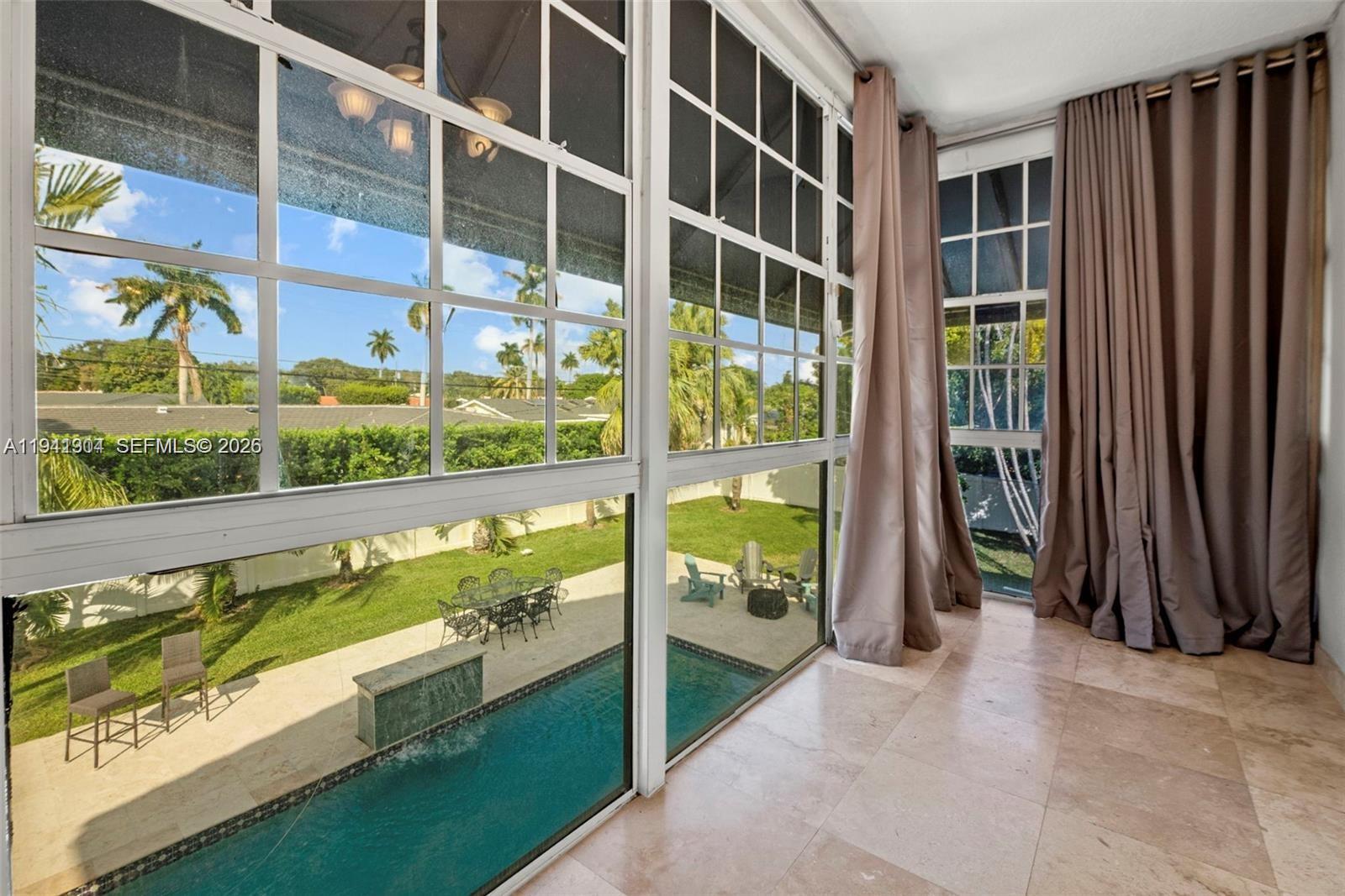 GREYKNOLL ESTATES - Residential