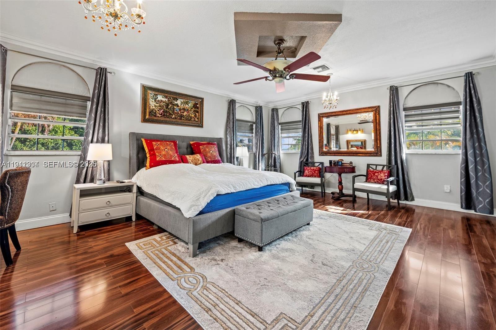 GREYKNOLL ESTATES - Residential