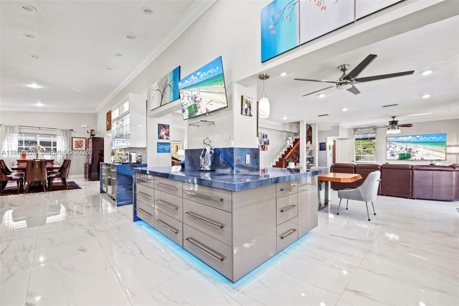 GREYKNOLL ESTATES - Residential