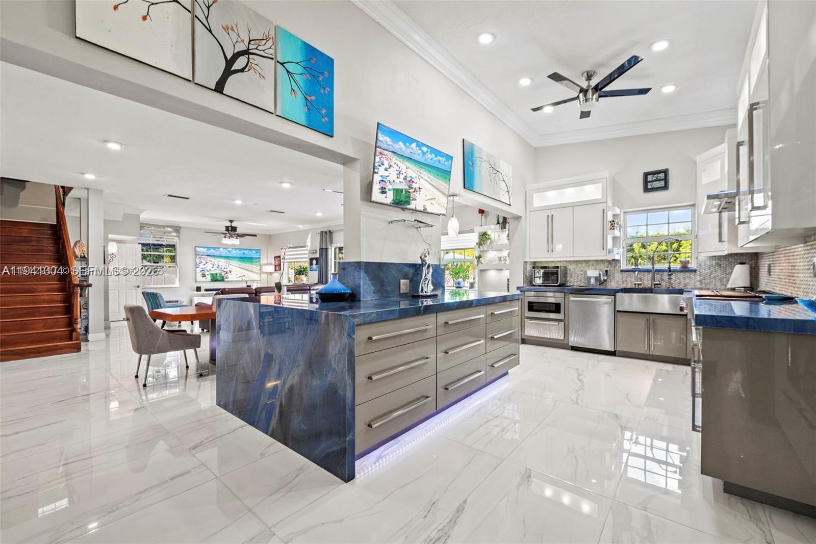 GREYKNOLL ESTATES - Residential