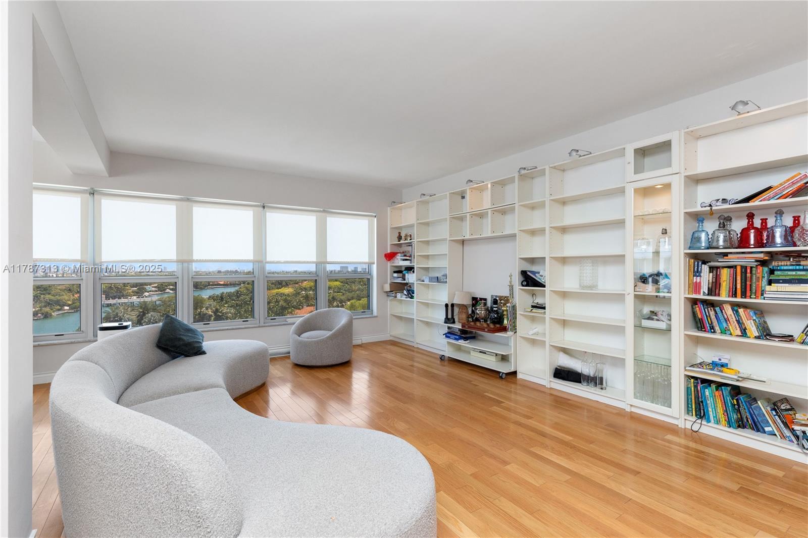 Property for Sale at 9102 W Bay Harbor Dr 10D, Bay Harbor Islands, Miami-Dade County, Florida - Bedrooms: 2 
Bathrooms: 3  - $899,000