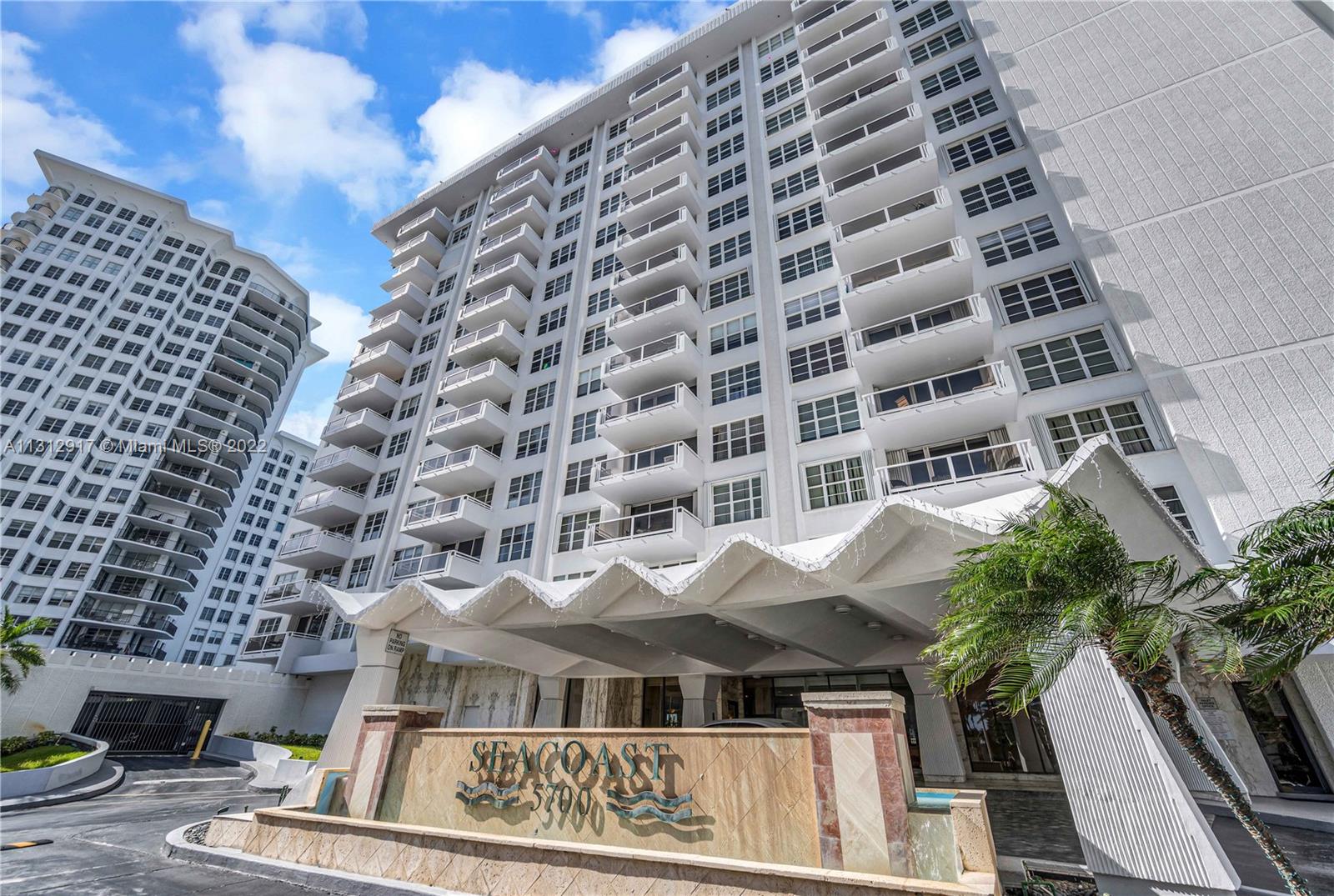 Photo 3 of 23 of 5700 Collins Ave 3C condo