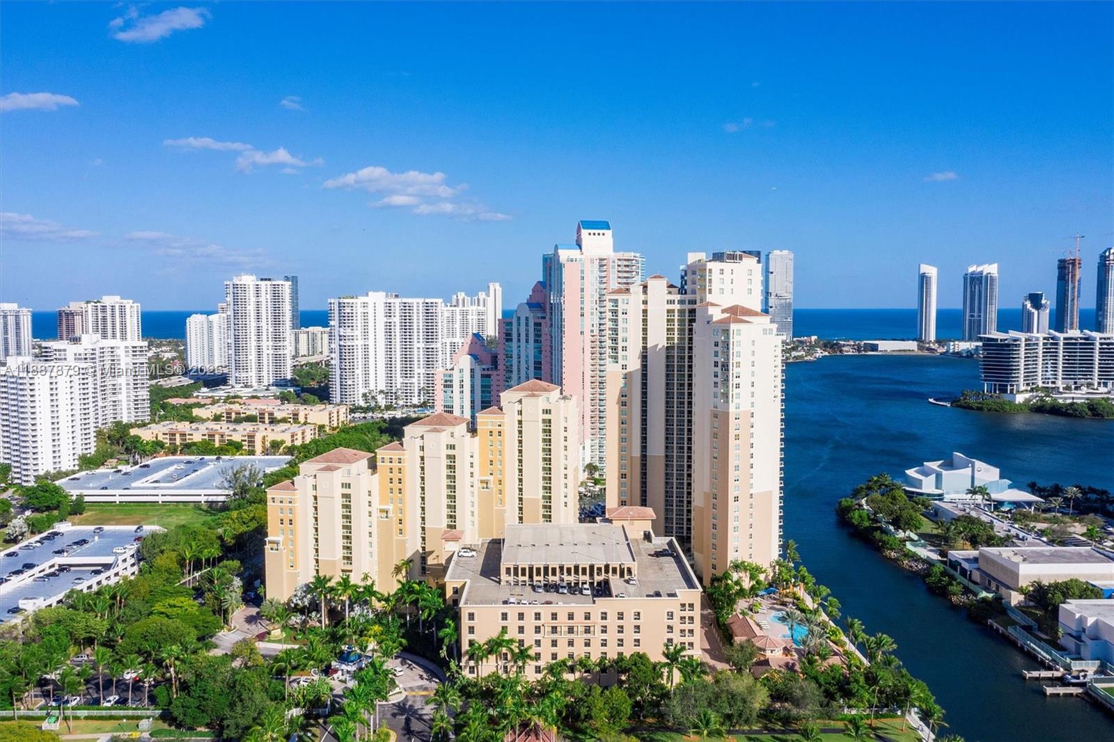 AVENTURA MARINA CONDO NUM - Residential