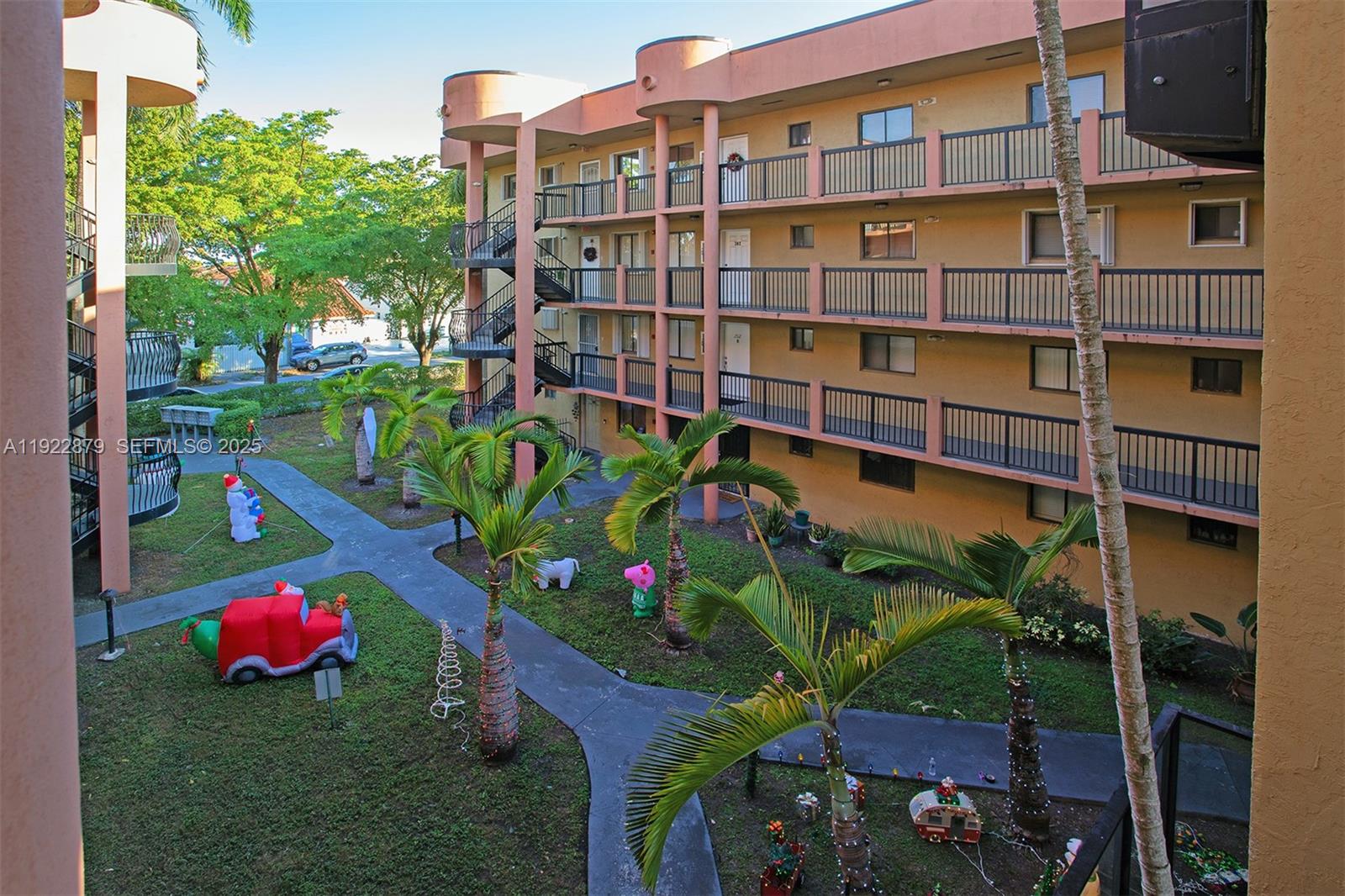 ALAMEDA TOWER 5 CONDO - Residential