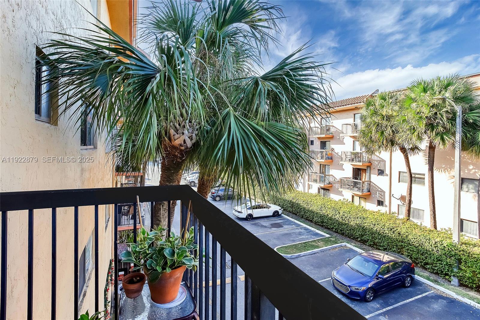 ALAMEDA TOWER 5 CONDO - Residential