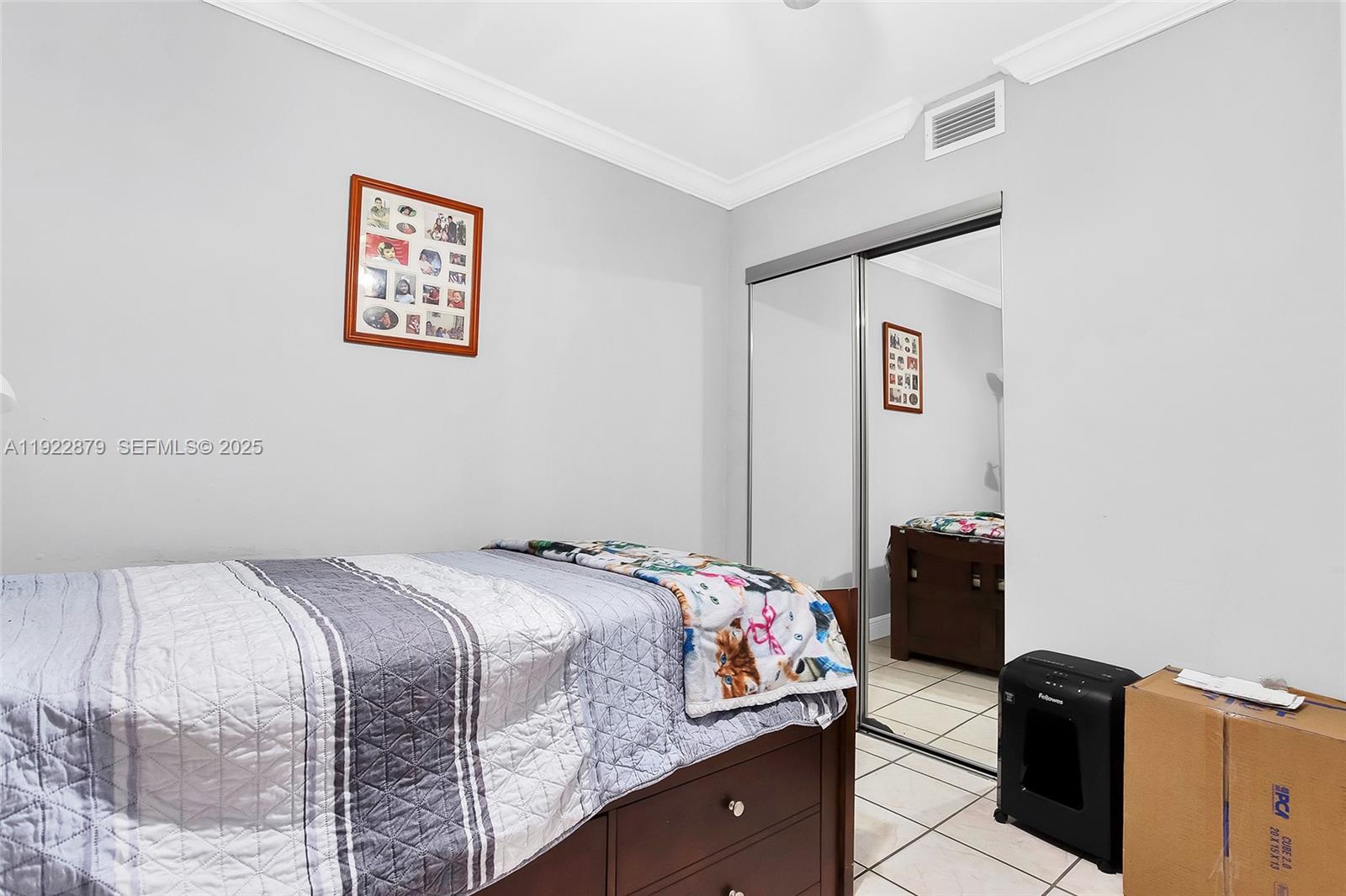 ALAMEDA TOWER 5 CONDO - Residential