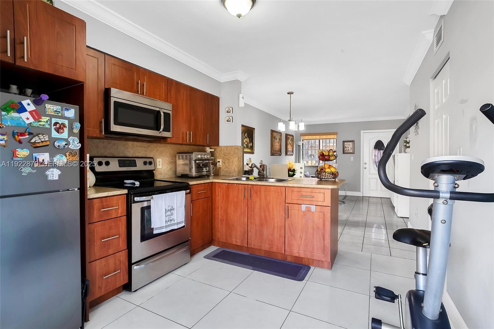 ALAMEDA TOWER 5 CONDO - Residential