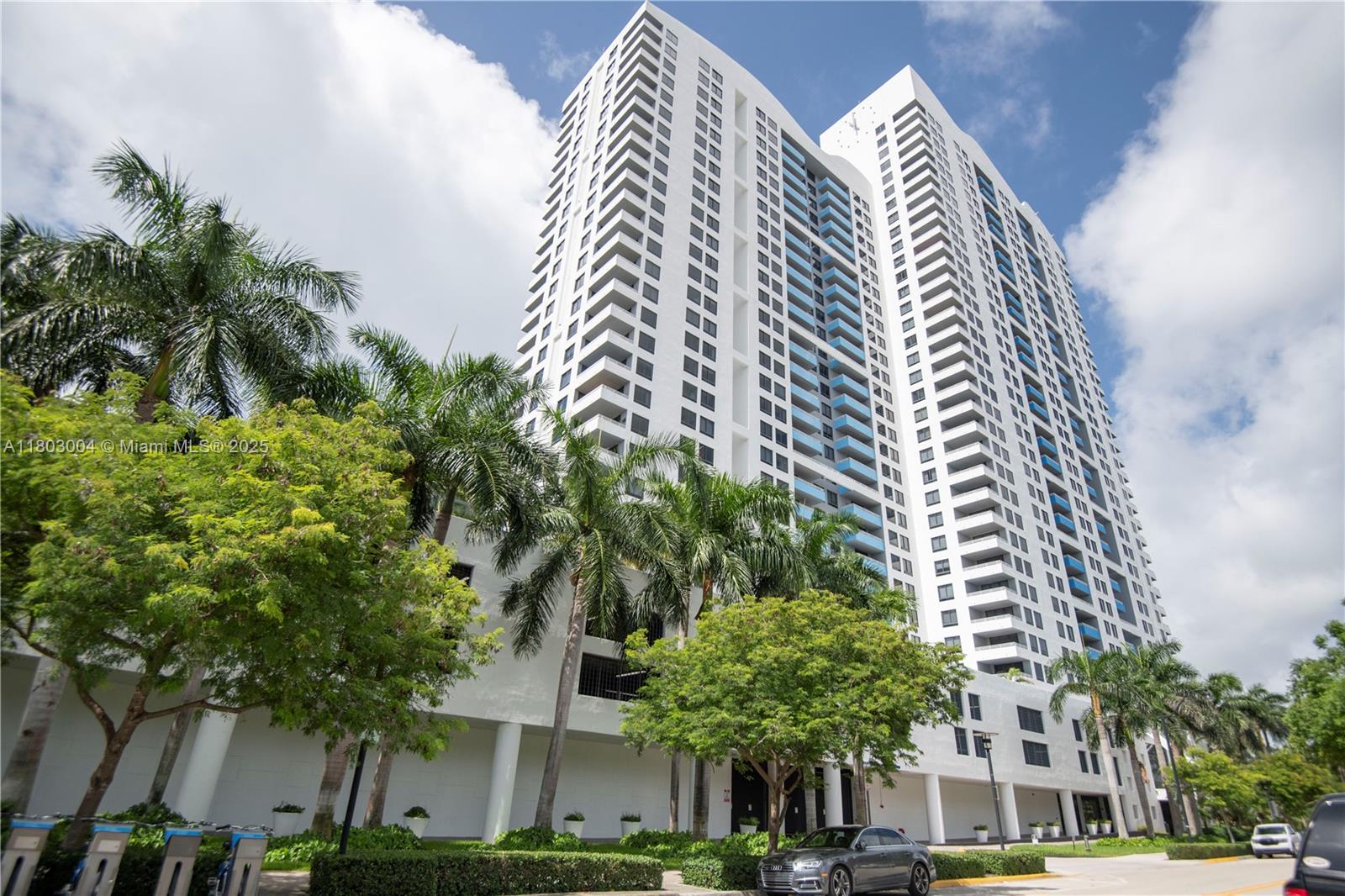 1330 West Ave 803, Miami Beach, Miami-Dade County, Florida - 1 Bedrooms  
1 Bathrooms - 
