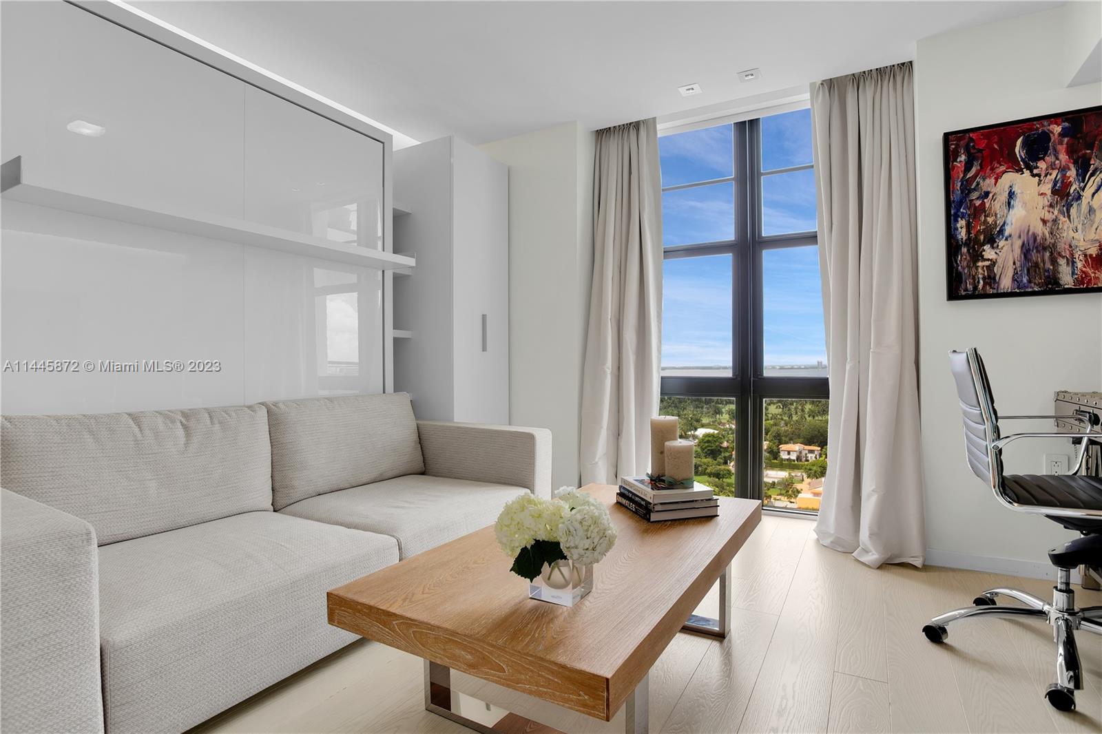 TOWERHOUSE CONDO - Residential