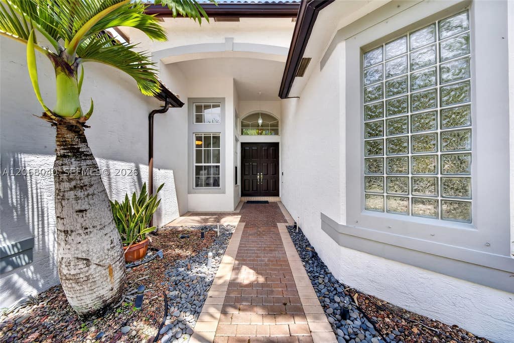 Photo of 18609 SW 50th Ct, Miramar, FL 33029 (MLS # A12068040)
