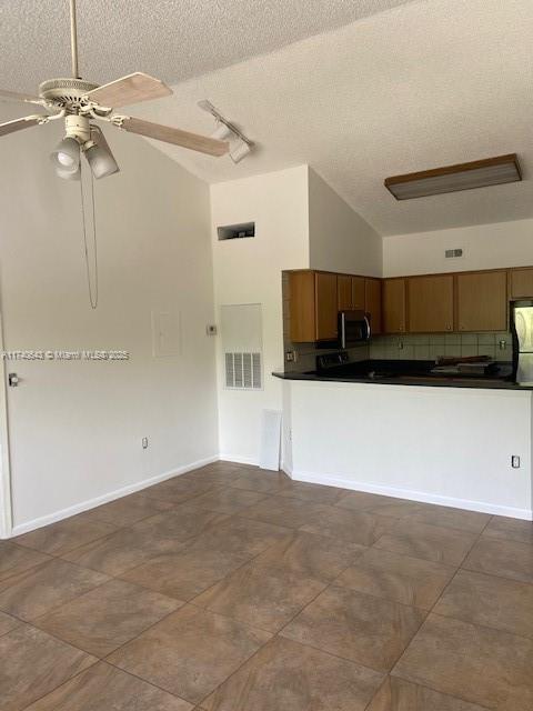 2445 SW 18th Ter 1203