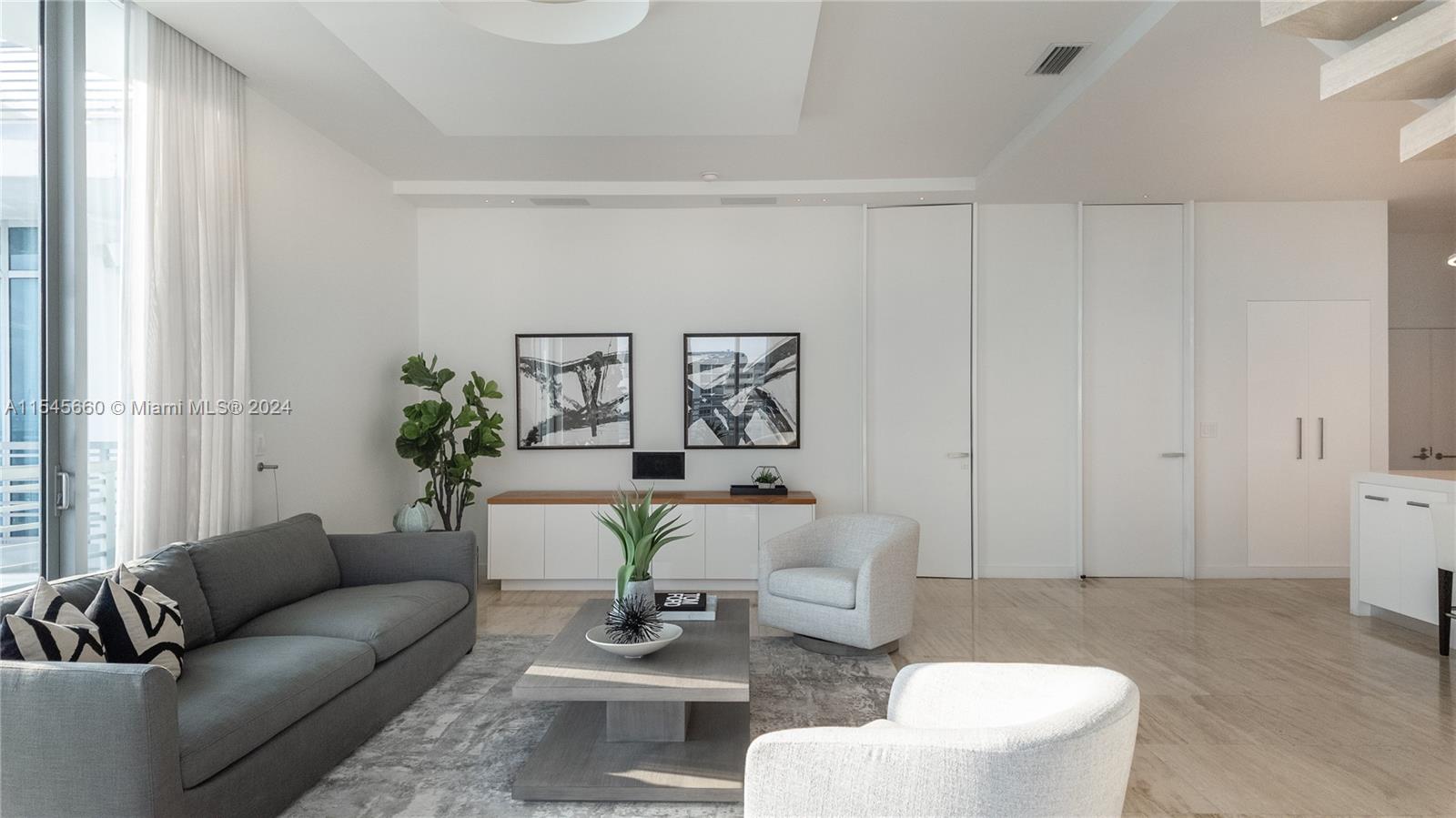 CAPRI SOUTH BEACH CONDO - Residential