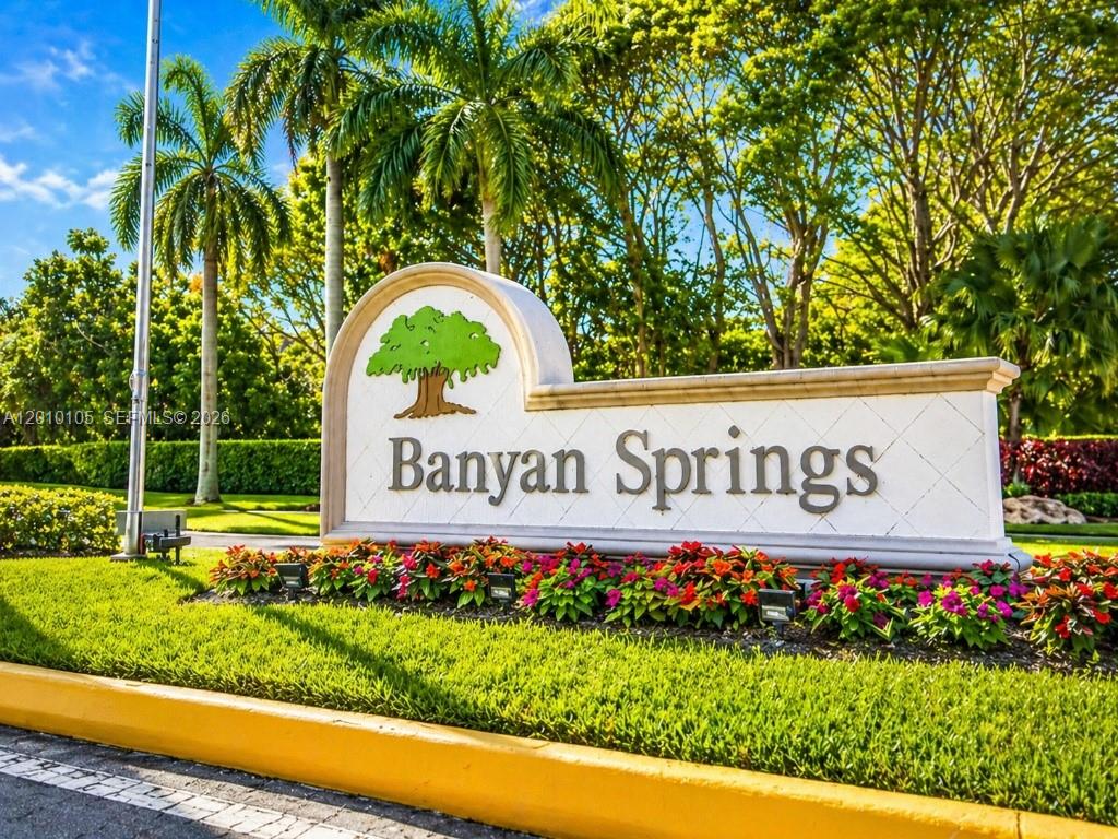 TERRACE HOMES AT BANYAN S - Residential