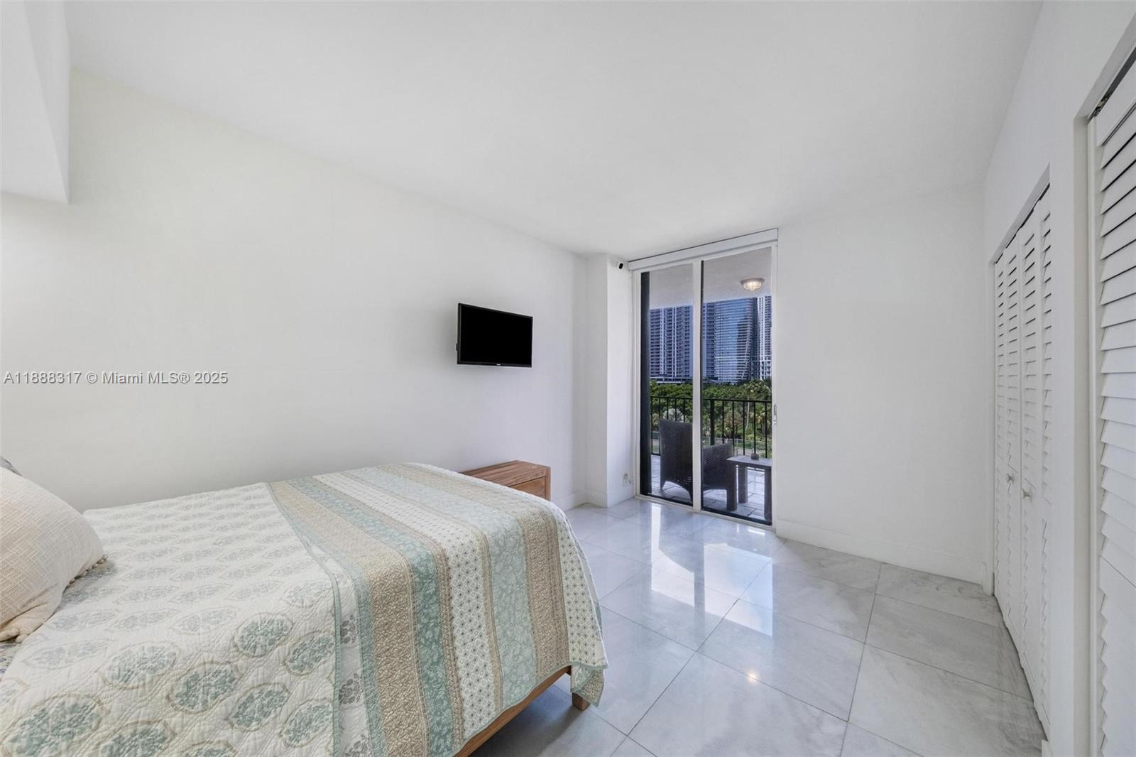 BRICKELL KEY ONE CONDO - Residential
