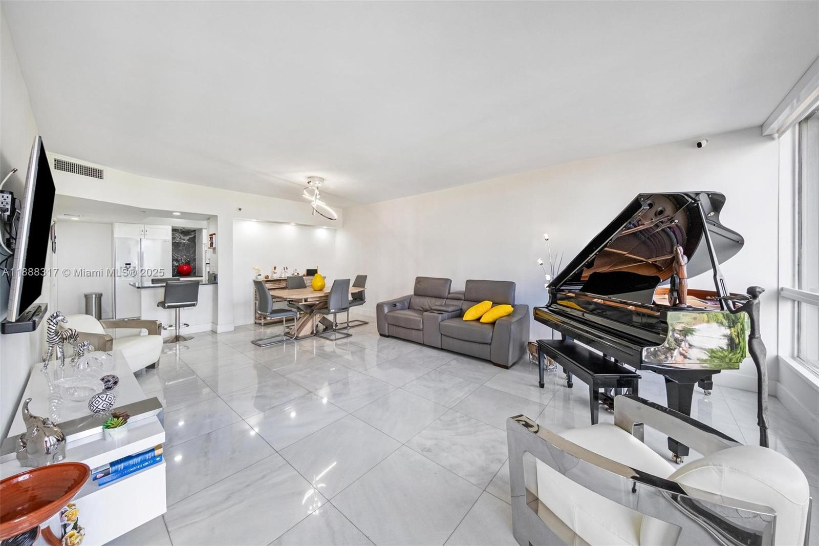 BRICKELL KEY ONE CONDO - Residential