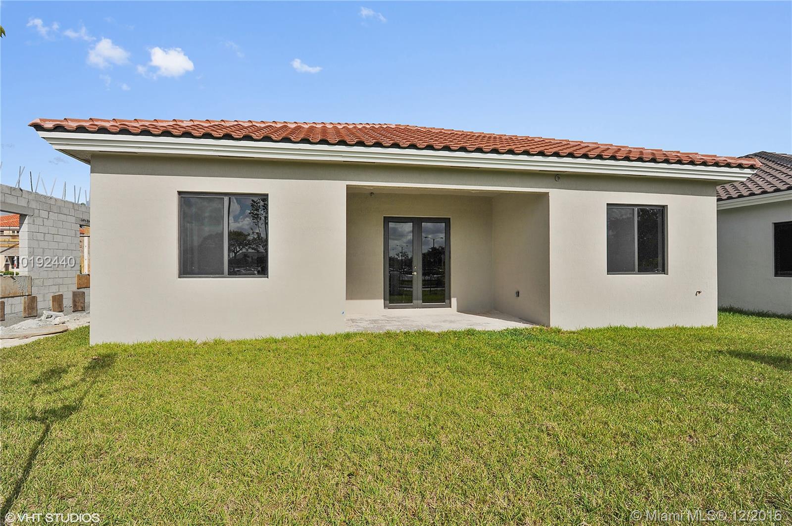 Heads J G Farms - Residential