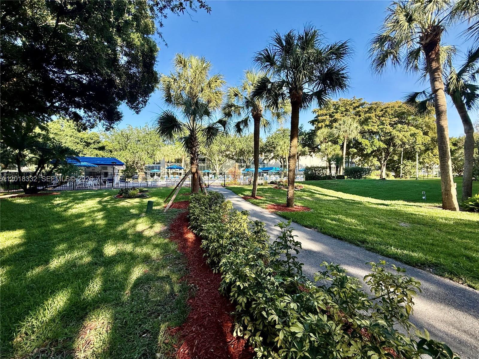 LUCAYA VILLAGE 1-B CONDO - Residential