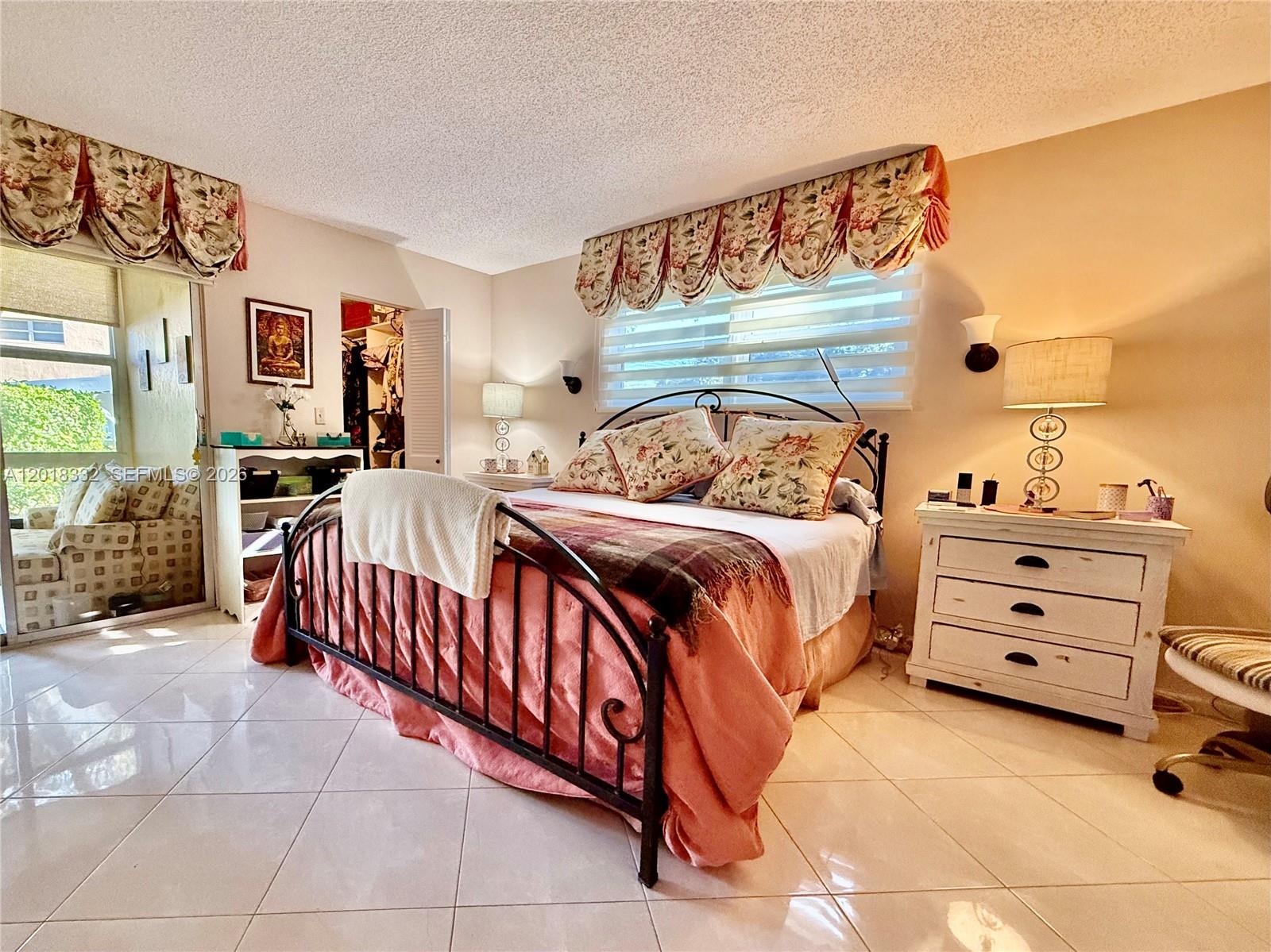 LUCAYA VILLAGE 1-B CONDO - Residential