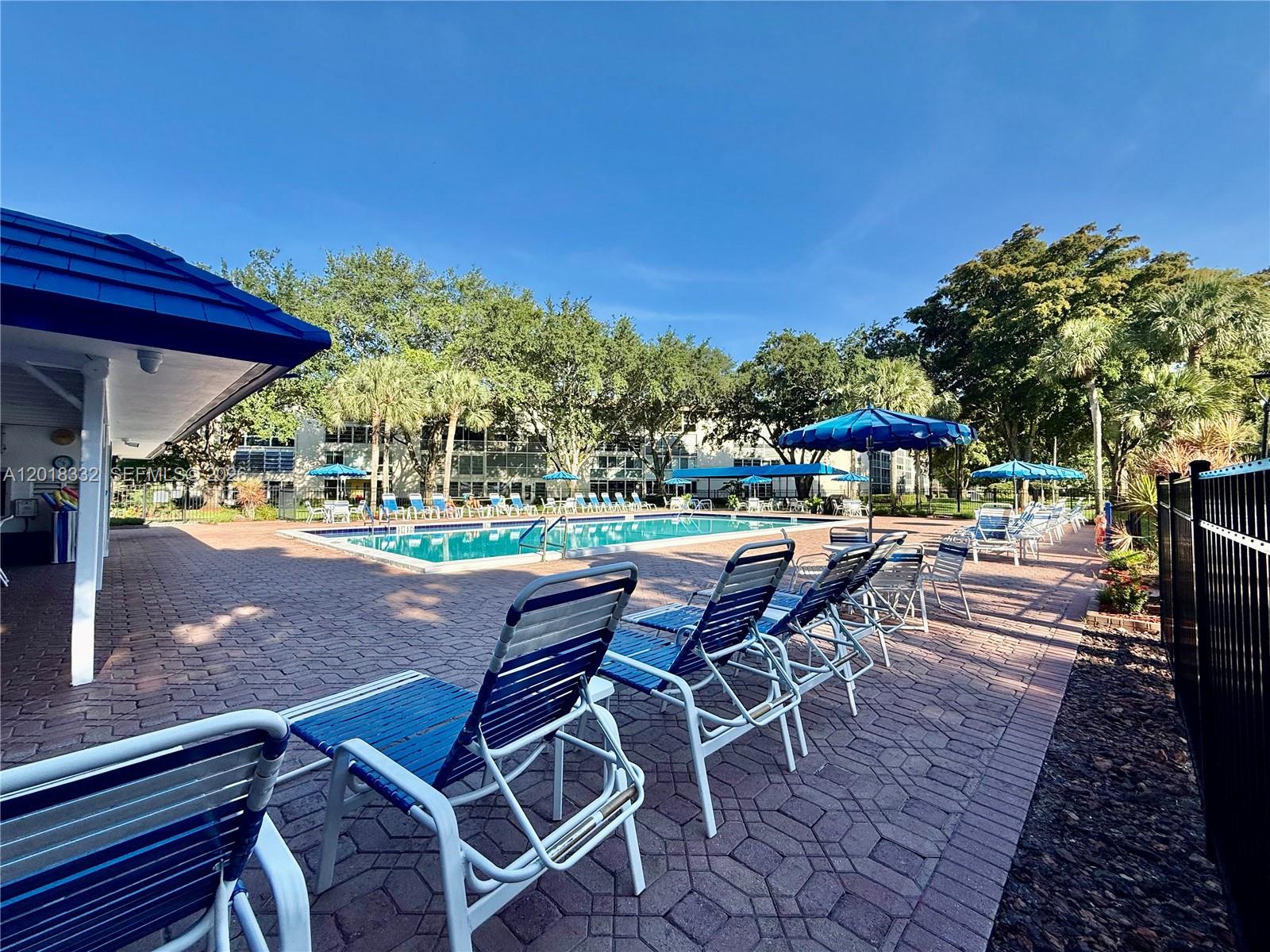 LUCAYA VILLAGE 1-B CONDO - Residential