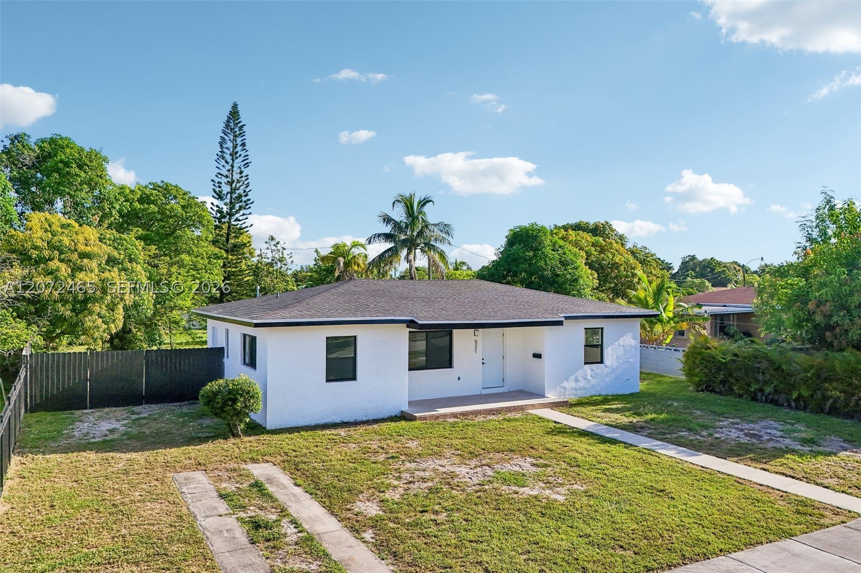 521 NW 189th Ter
