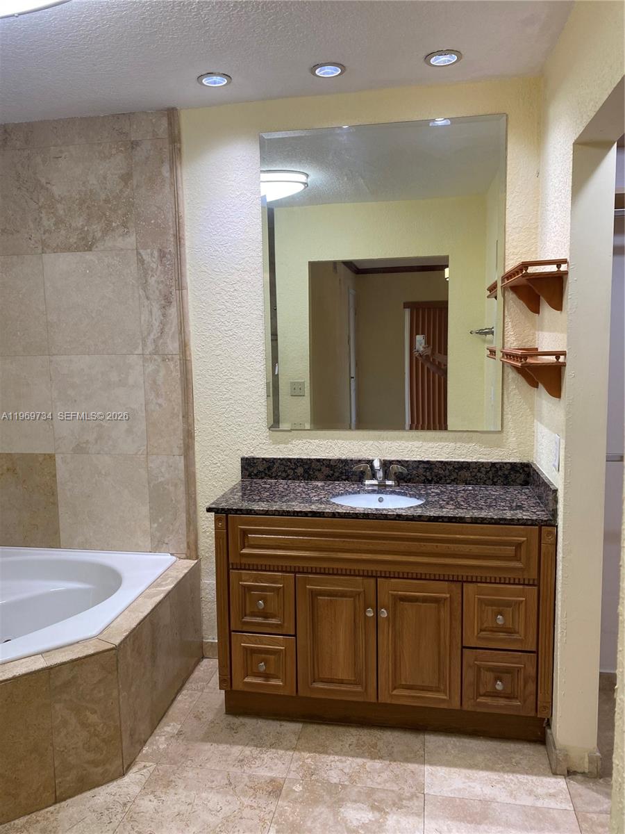 LAKE POINTE SEC 2 - Residential