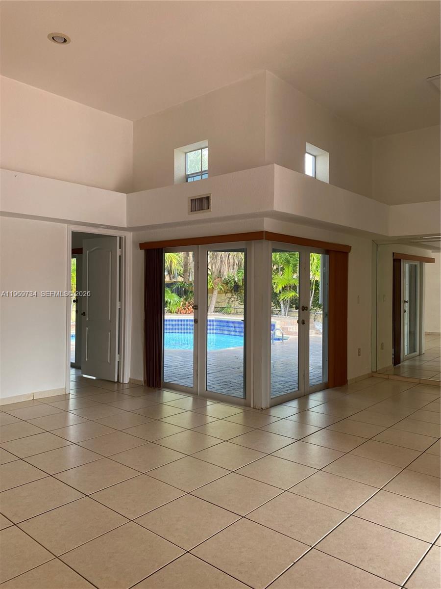 LAKE POINTE SEC 2 - Residential