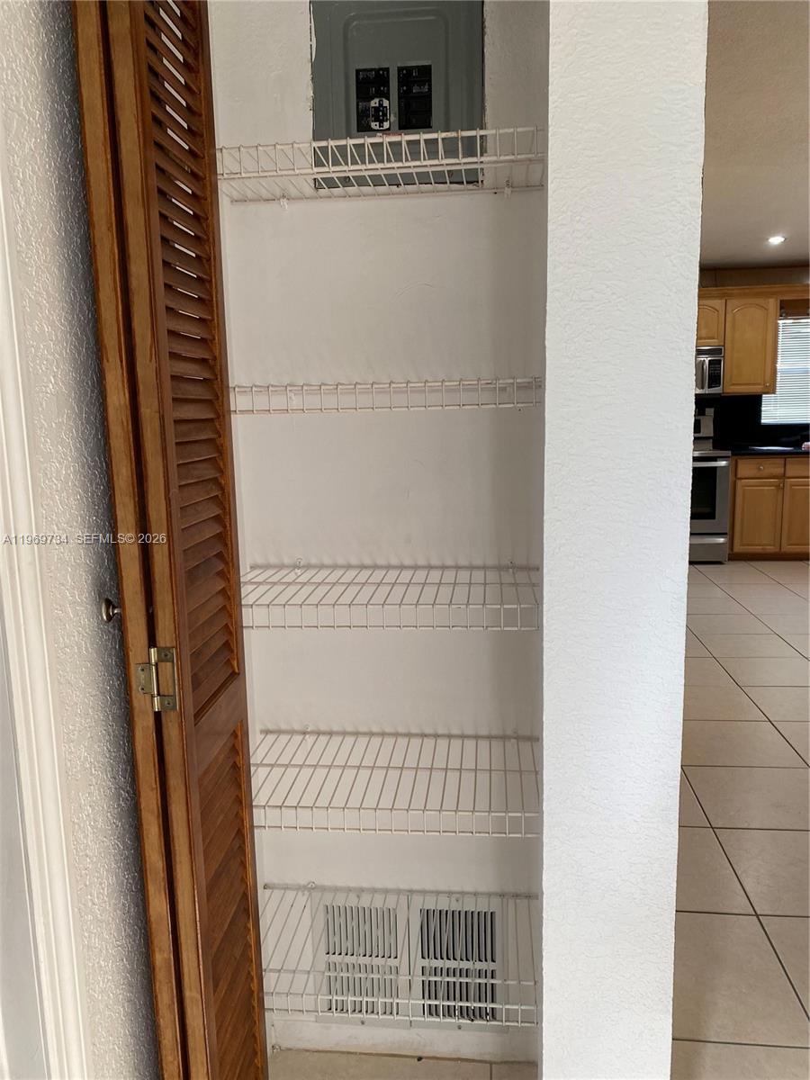 LAKE POINTE SEC 2 - Residential