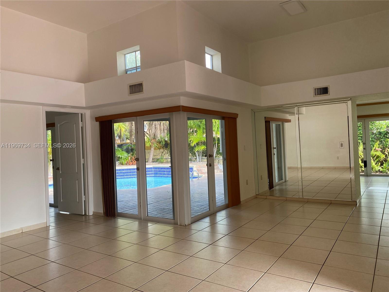 LAKE POINTE SEC 2 - Residential