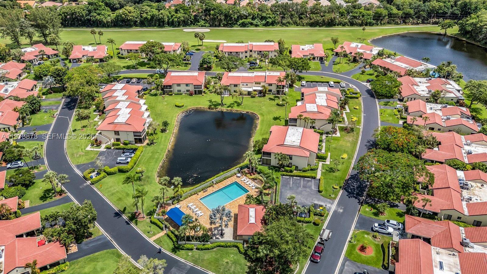 FAIRWAYS OF BOCA LAGO CON - Residential