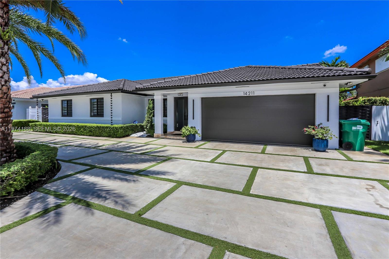 LISARDO SUB - Residential Lease