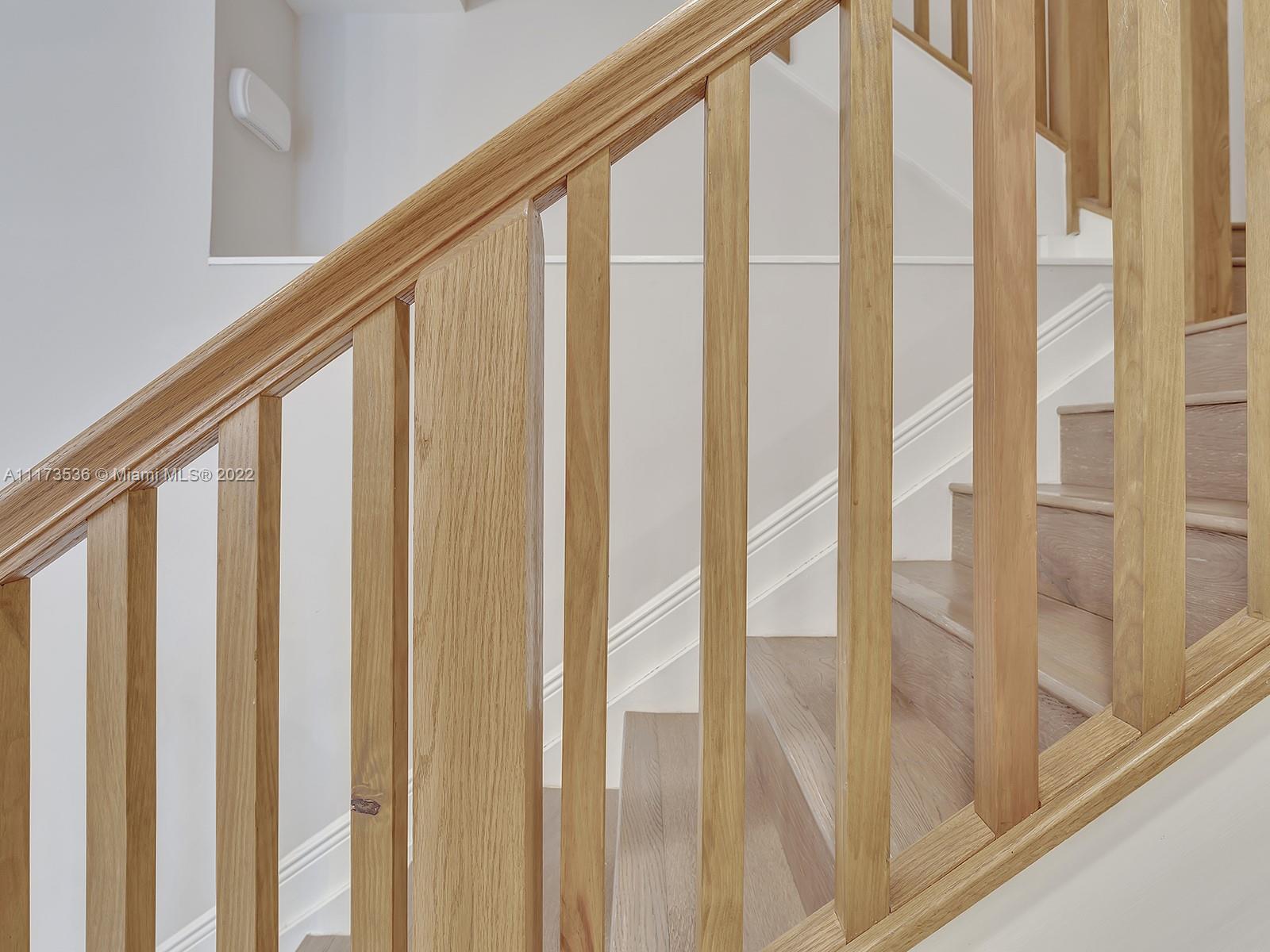 DOWNTOWN DORAL DUTCHER - Residential