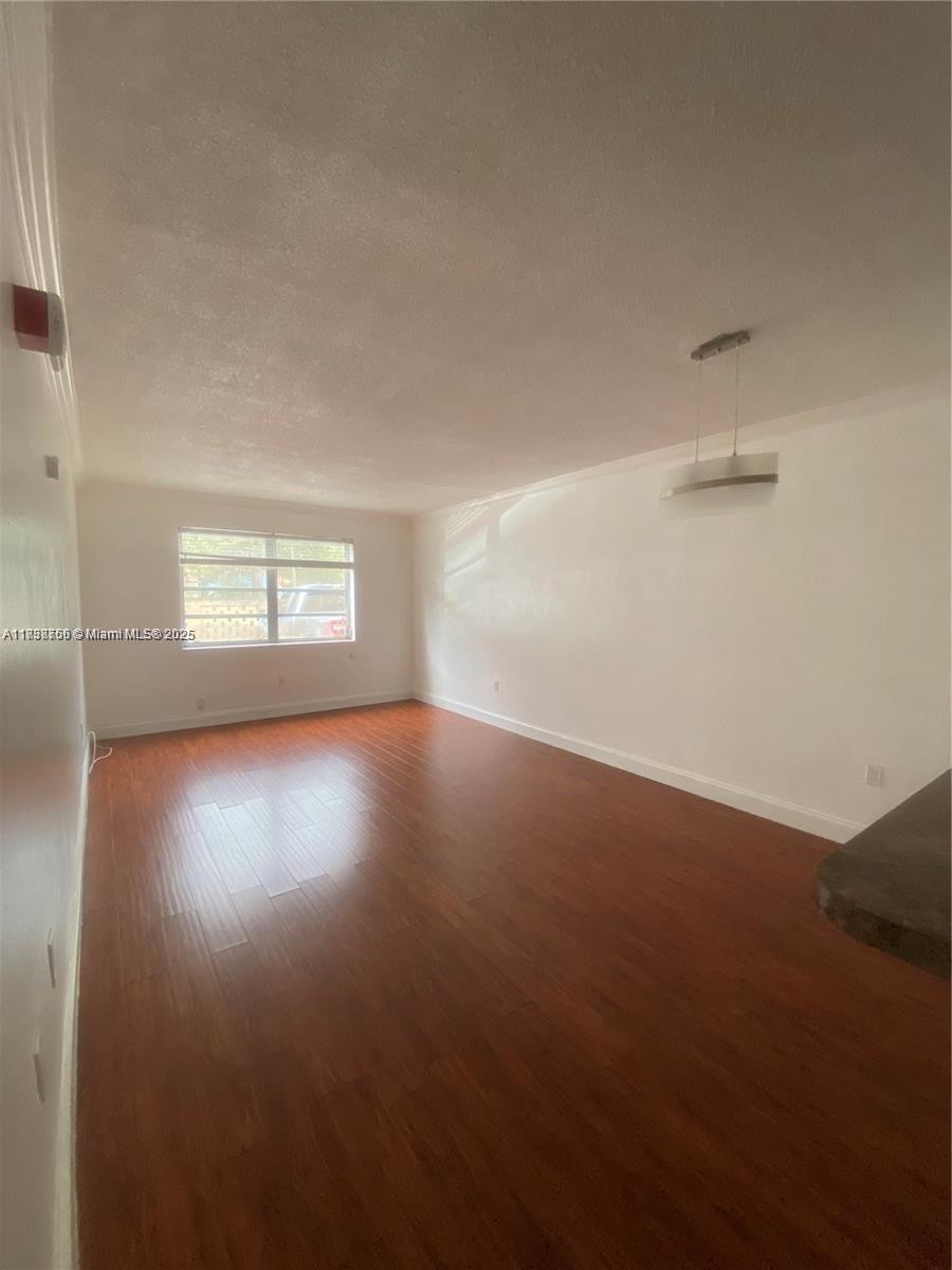 13920 Lake Placid Ct B15