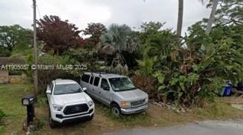 6117 Edwards Rd Margate FL 33063