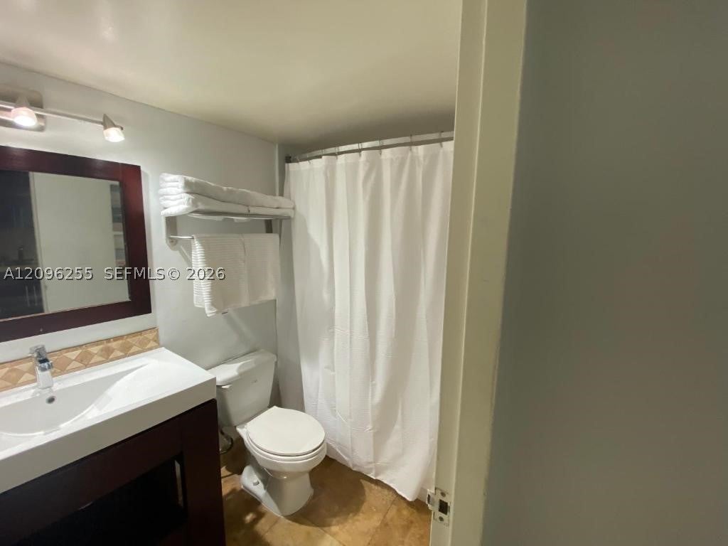 19201 Collins Ave 230