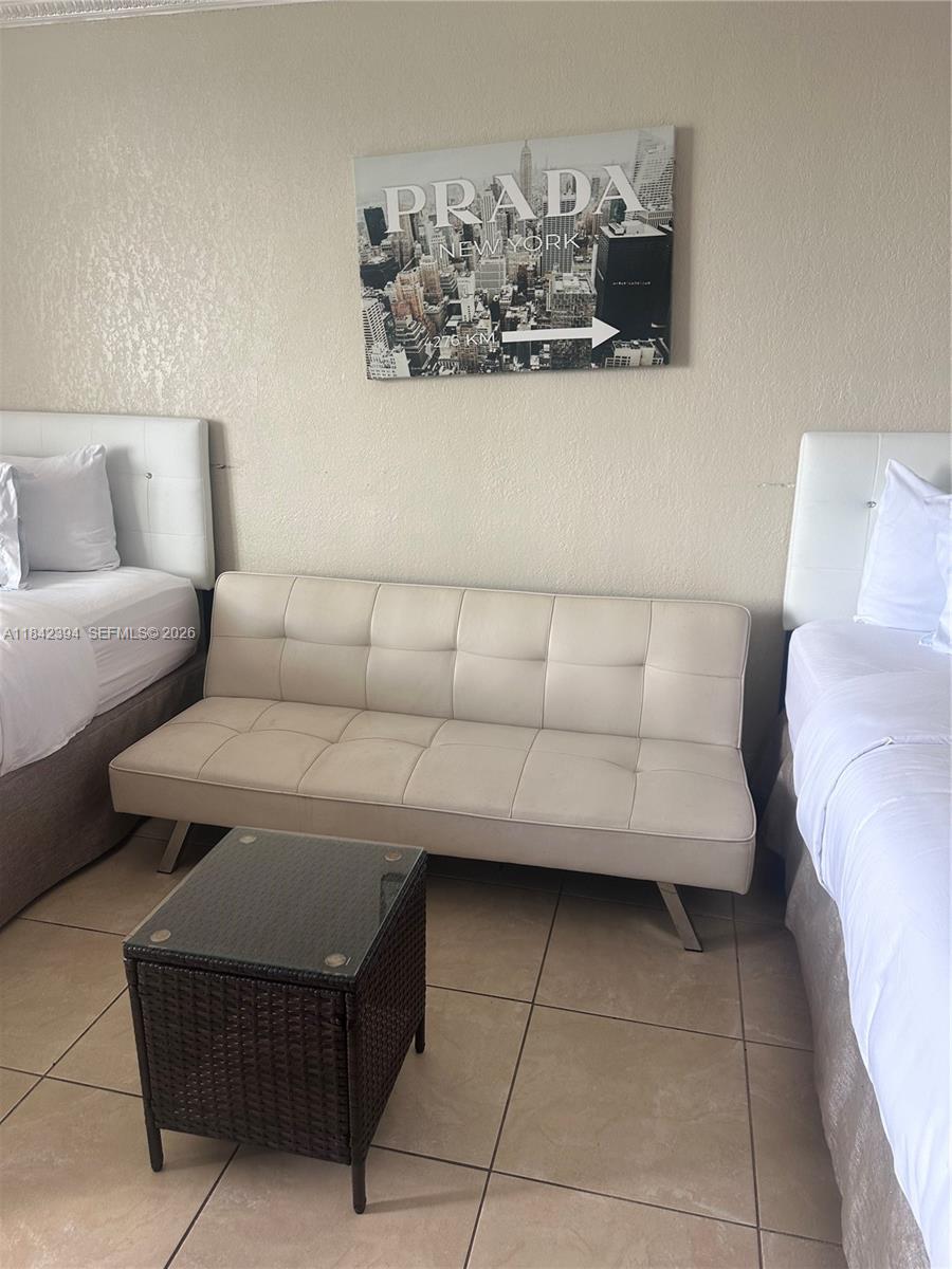 THE AVENTURA BEACH CLUB C - Residential