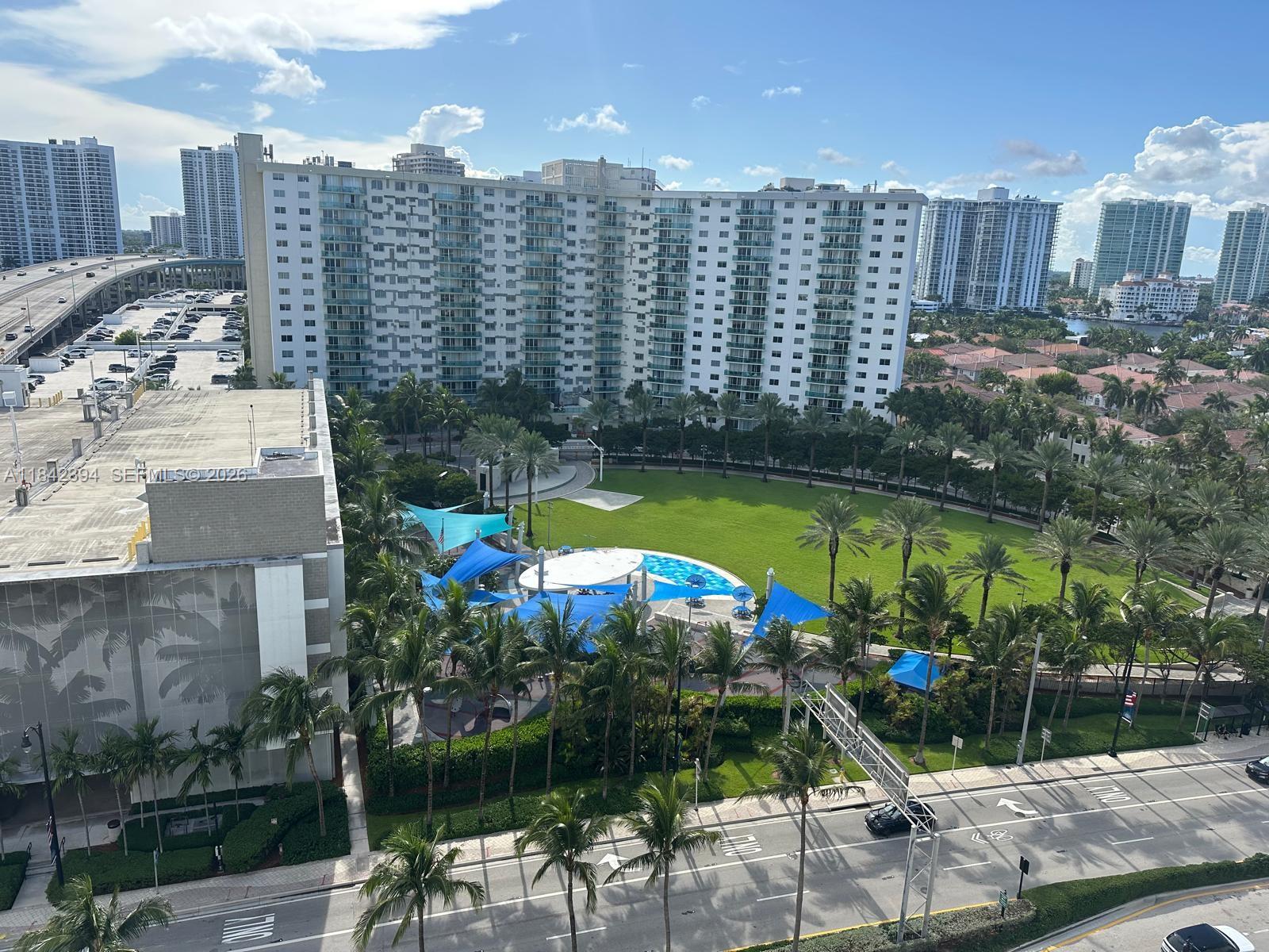 THE AVENTURA BEACH CLUB C - Residential