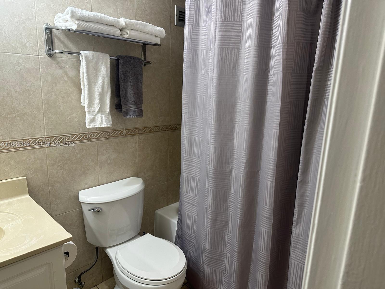 THE AVENTURA BEACH CLUB C - Residential