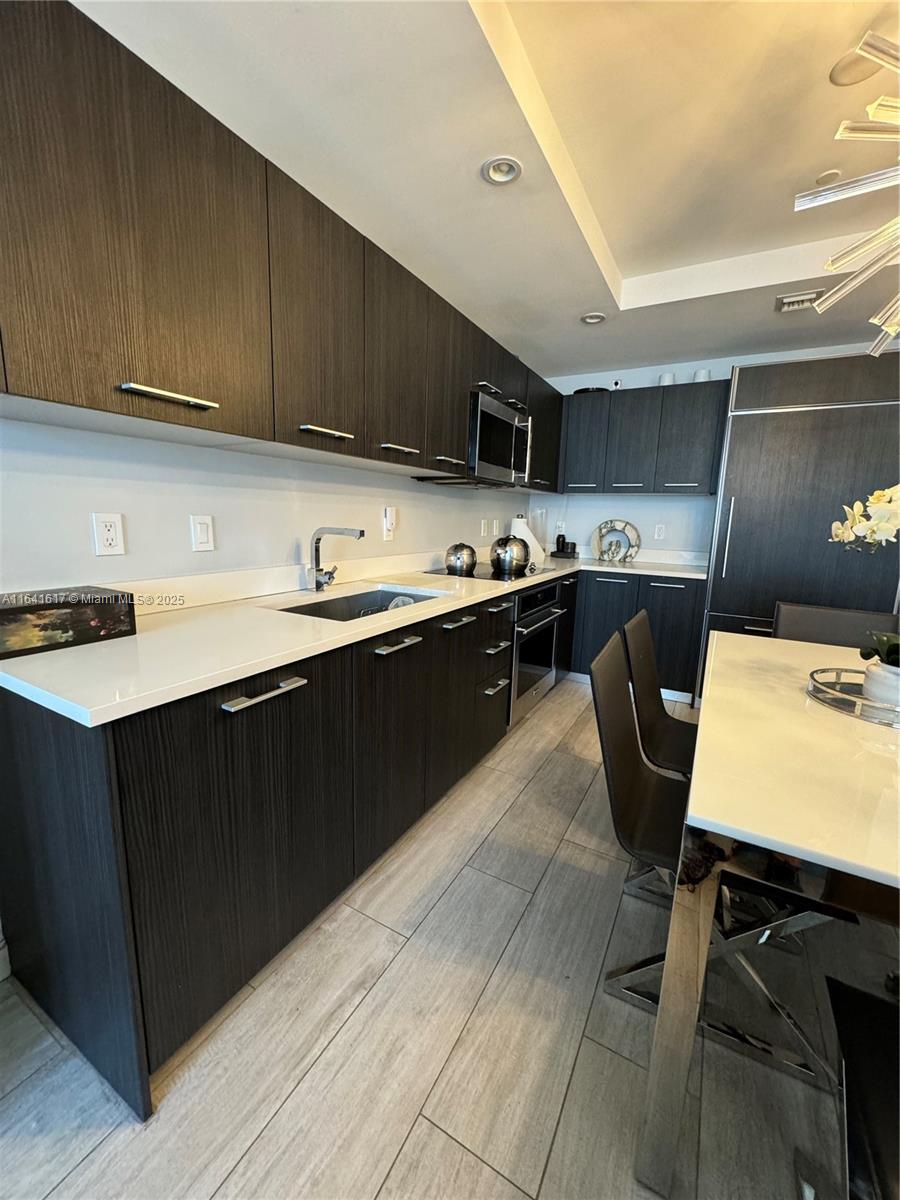 BRICKELL HEIGHTS WEST CON - Residential Lease