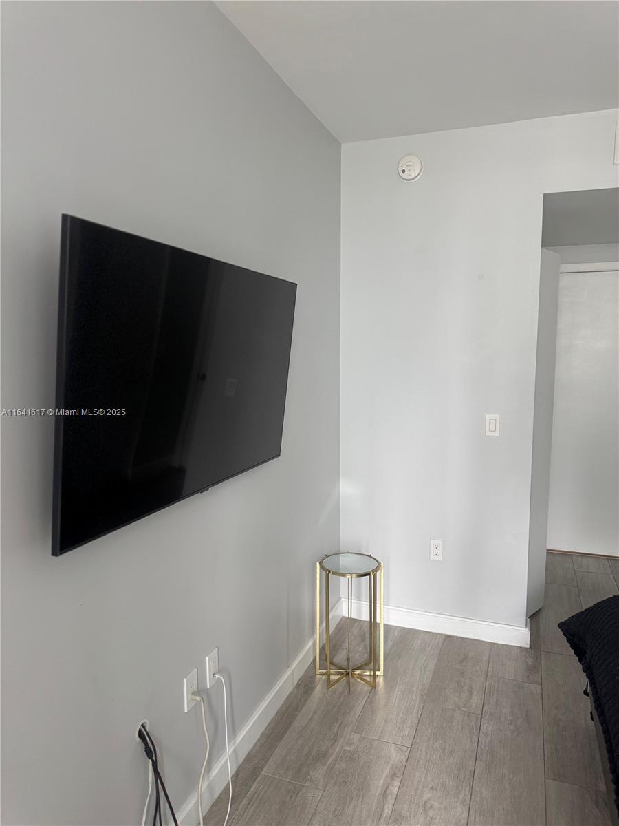 BRICKELL HEIGHTS WEST CON - Residential Lease