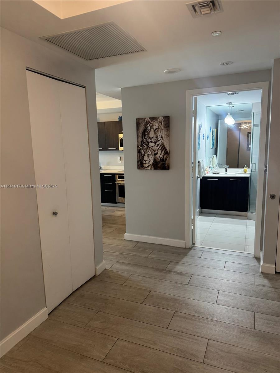 BRICKELL HEIGHTS WEST CON - Residential Lease
