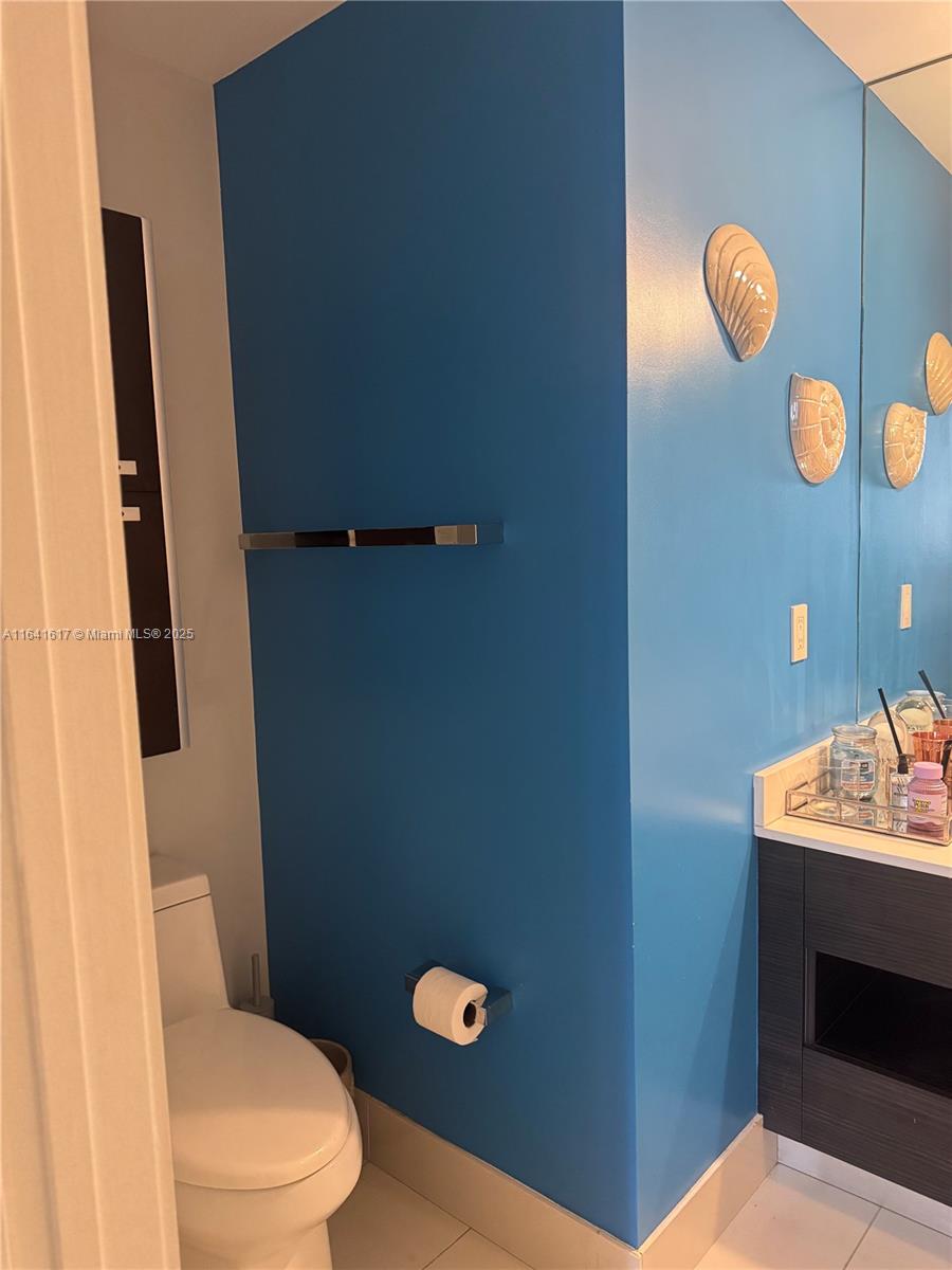 BRICKELL HEIGHTS WEST CON - Residential Lease