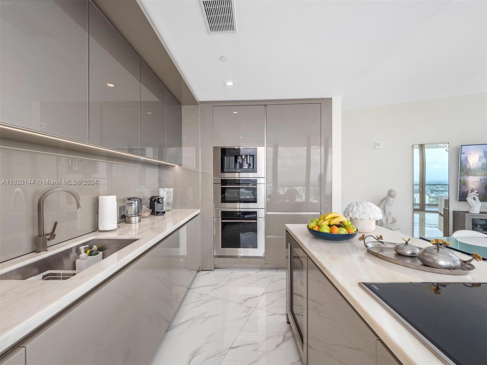 18975 COLLINS CONDO - Residential