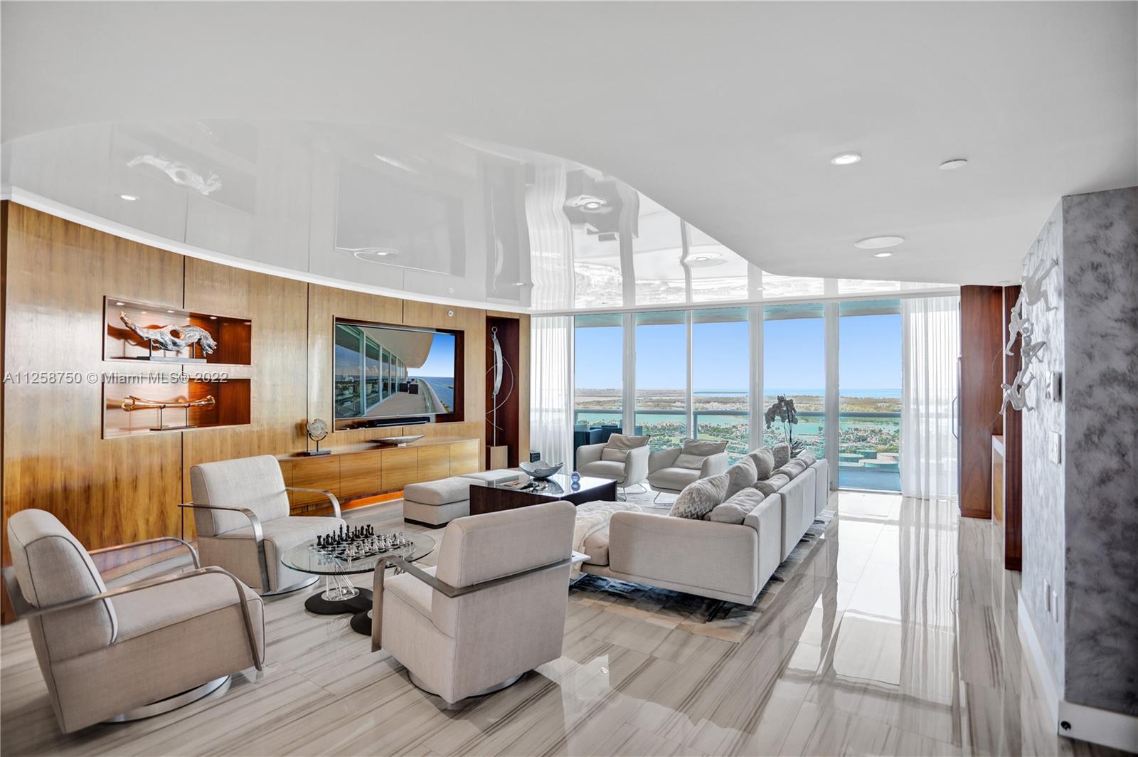 Property for Sale at 1000 S Pointe Dr 3402, Miami Beach, Miami-Dade County, Florida - Bedrooms: 3 
Bathrooms: 4  - $6,450,000