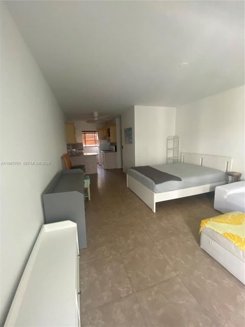 View photos, virtual tours, details... 640 Pennsylvania Ave 17 Miami Beach FL 33139