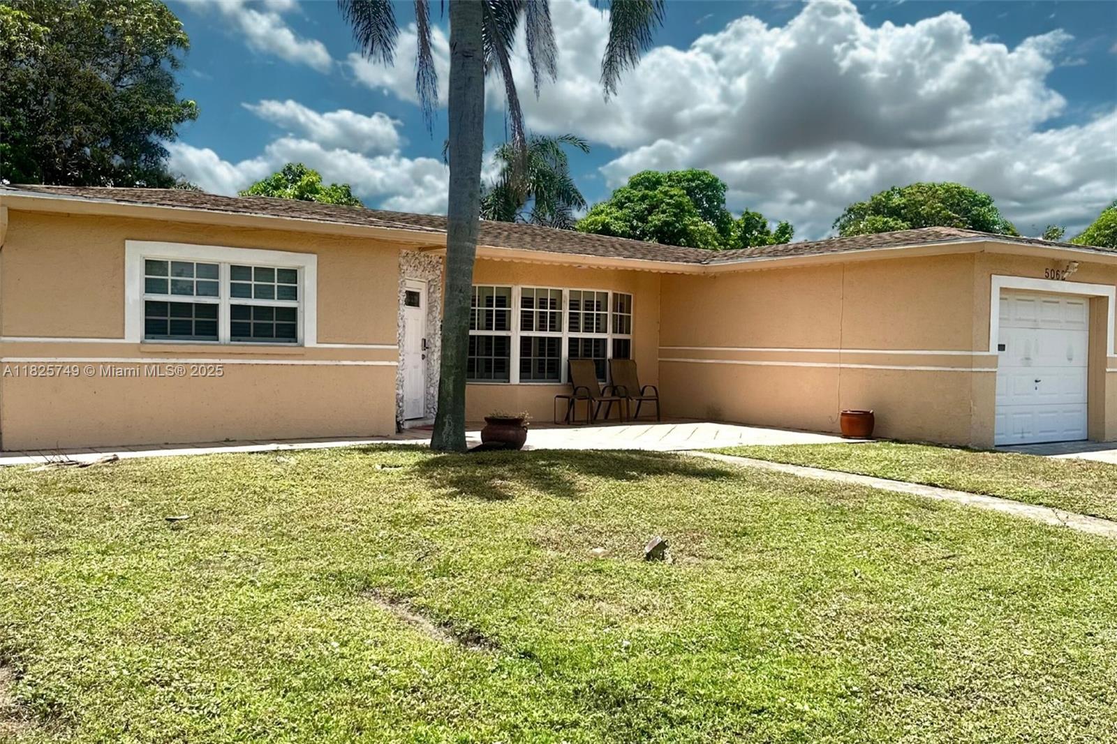 5062 NW 41st Pl