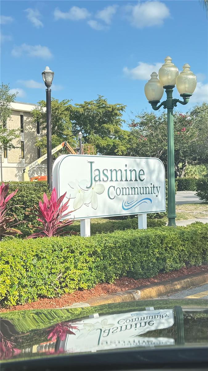6235 Sw 47th Mnr 204, Davie, Broward County, Florida - 2 Bedrooms  
2 Bathrooms - 